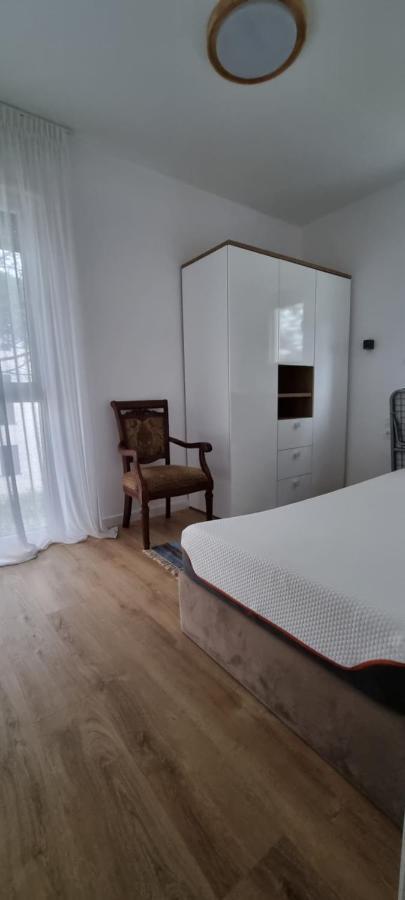 Villa 4rent Vila Vm8 *