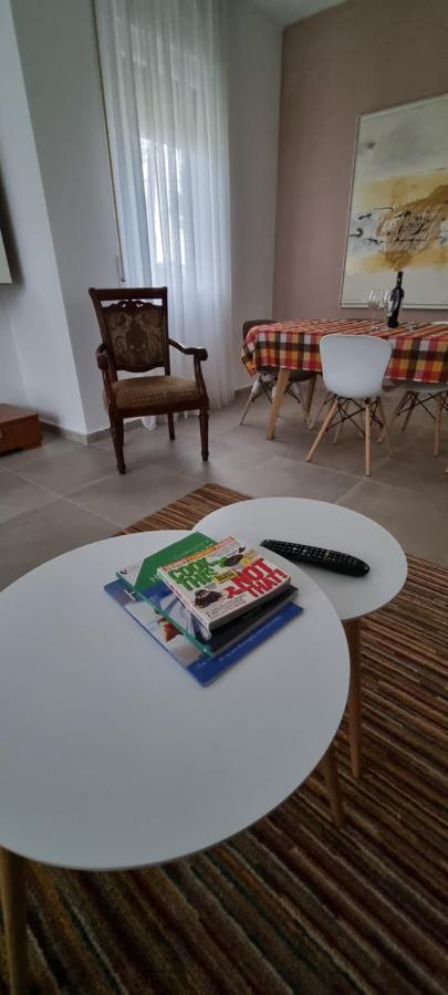 Villa 4rent Vila Vm8 *