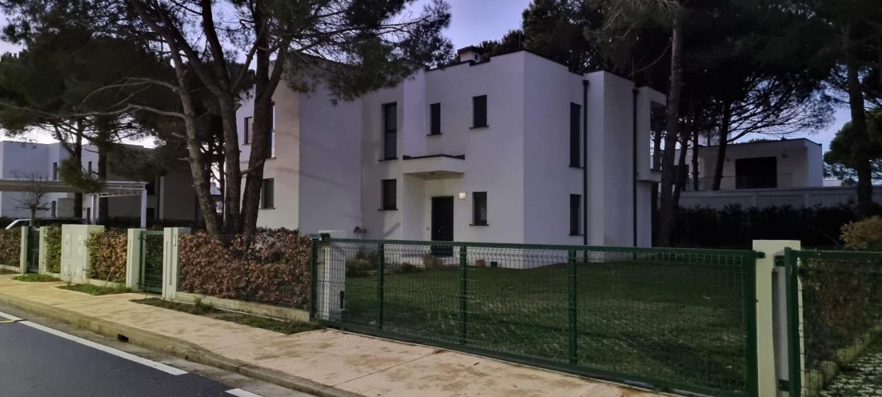 4rent Vila Vm8 *