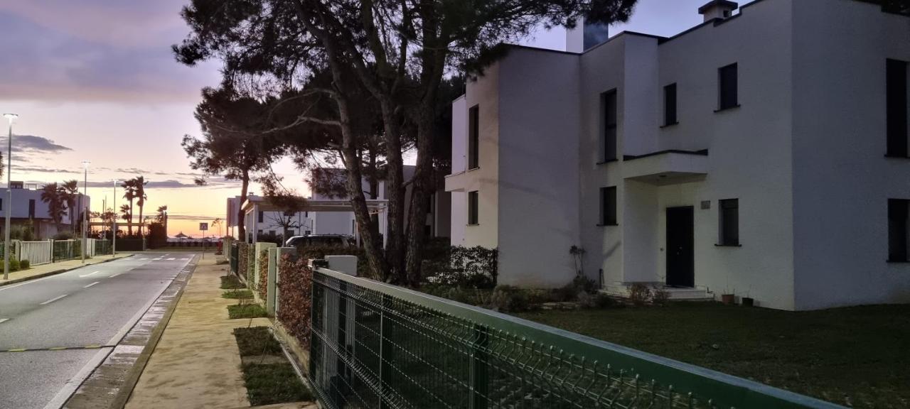 Villa 4rent Vila Vm8 Plazhi San Pietro