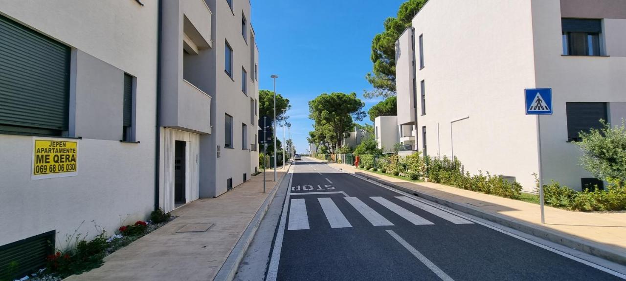 4rent Vila Vm8 Plazhi San Pietro