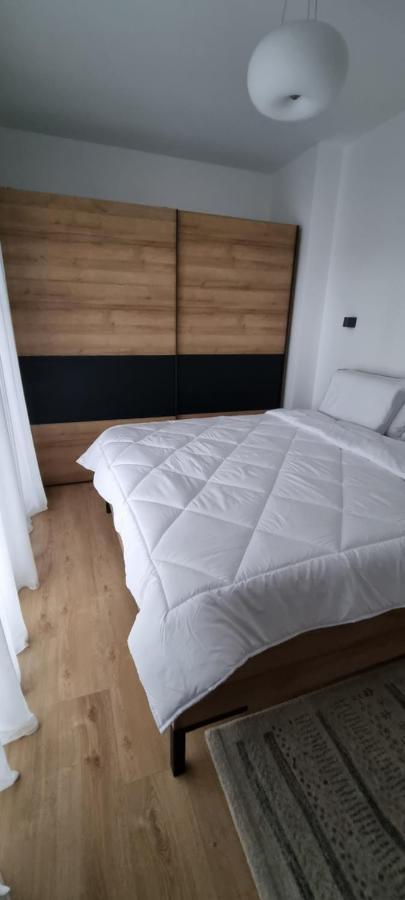 Villa 4rent Vila Vm8 *