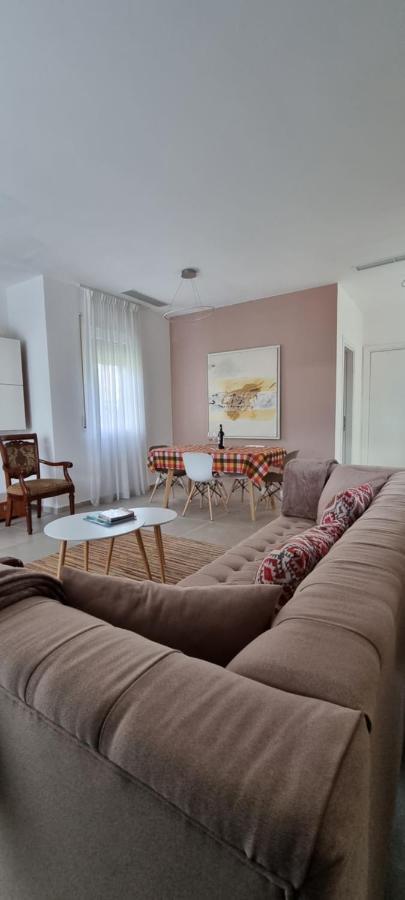 4rent Vila Vm8 Villa *